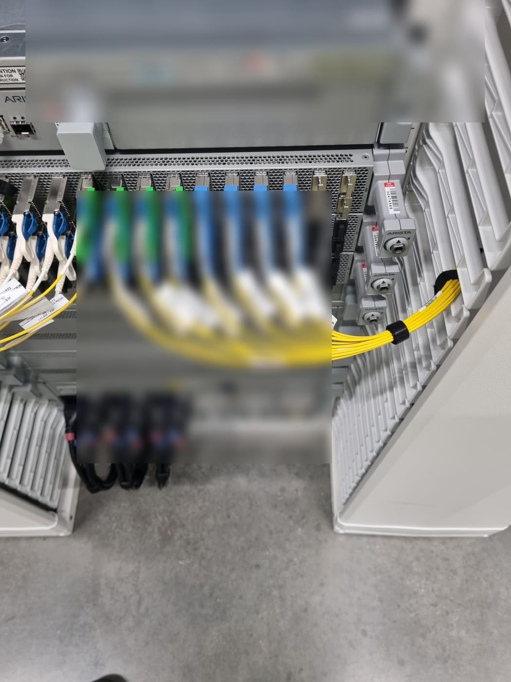 Structured fibre patching inside a live hyperscale data hall